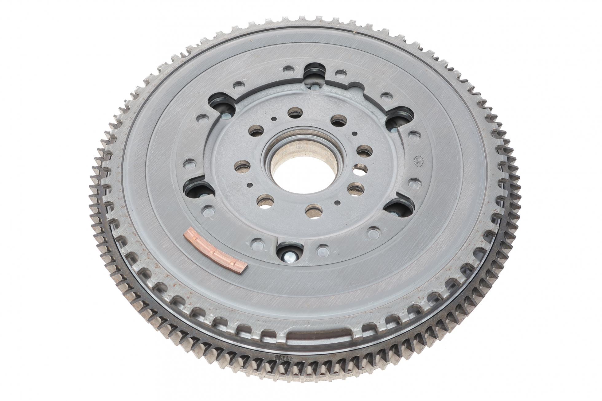 415 0438 10  LuK - Маховик1