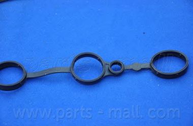 P1G-B018  PMC  -  Прокладка кришки клапанів2