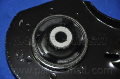 PXCAC-002LR  PMC  -  Важіль підвіски2