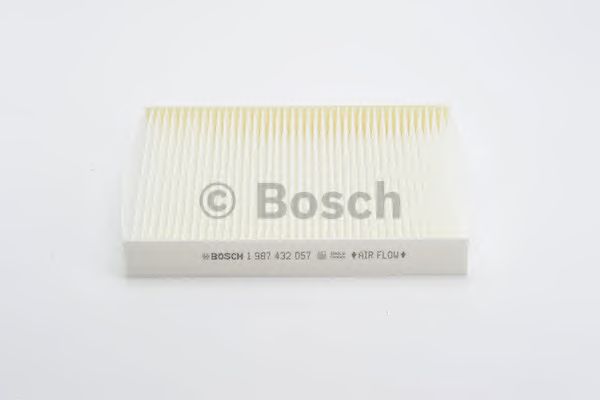 1987432057 BOSCH Фільтр салону M20572
