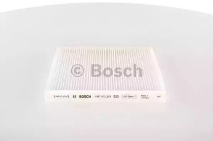1987432251 BOSCH Фільтр салону M22511