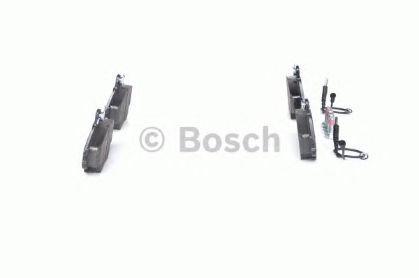 0986467720 BOSCH Гальмівні колодки до дисків BP7136
