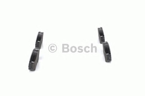 0986424818 BOSCH Гальмівні колодки до дисків BP9565