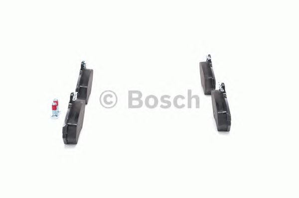 0986494021 BOSCH Гальмівні колодки до дисків BP2675