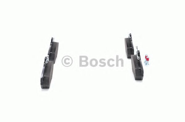 0986494021 BOSCH Гальмівні колодки до дисків BP2676