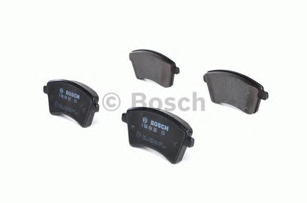 0986494332 BOSCH Гальмівні колодки до дисків4