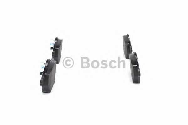 0986424460 BOSCH Гальмівні колодки до дисків BP2295