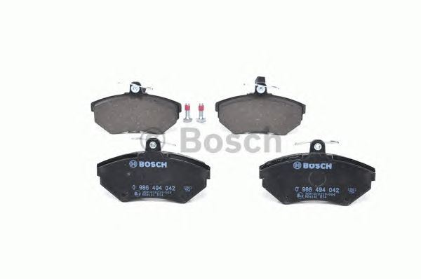 0986494042 BOSCH Гальмівні колодки до дисків BP3904