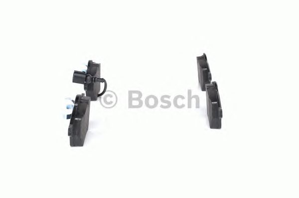 0986494018 BOSCH Гальмівні колодки до дисків BP2625