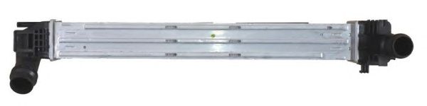 30357 NRF Радіатор інтеркулера Dacia Duster 1.5 dCi 10-1