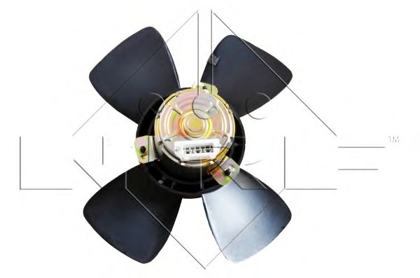 47590 NRF Вентилятор Радіатора1