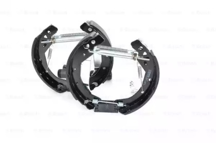 0204114642 BOSCH К-т для гальмівних колодок (колодки+циліндри+пружини+планки) KS6423